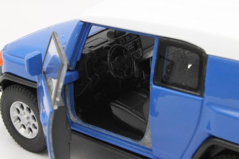METALOWE AUTO SAMOCHÓD WELLY Toyota FJ Cruiser METALOWE AUTO SAMOCHÓD WELLY Toyota FJ Cruiser
