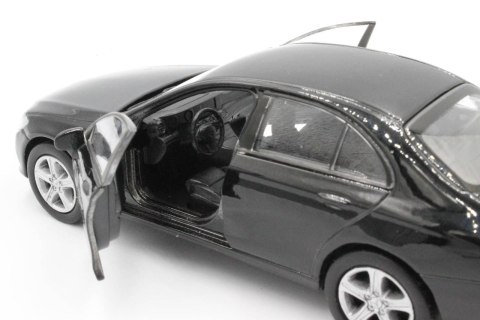 MODEL METALOWY WELLY 2016 Mercedes-Benz E-Class MODEL METALOWY WELLY 2016 Mercedes-Benz E-Class
