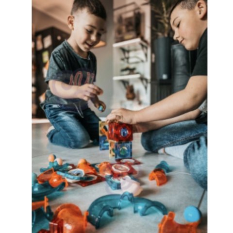 KLOCKI MAGNETYCZNE KONSTRUKCYJNE ŚWIECĄCY TOR 3D KLOCKI MAGNETYCZNE KONSTRUKCYJNE ŚWIECĄCY TOR 3D