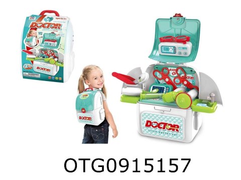 MAŁY DOKTOR W PLASTIKOWYM PLECAKU 41 X 40 X 15 CM. MAŁY DOKTOR W PLASTIKOWYM PLECAKU 41 X 40 X 15 CM.
