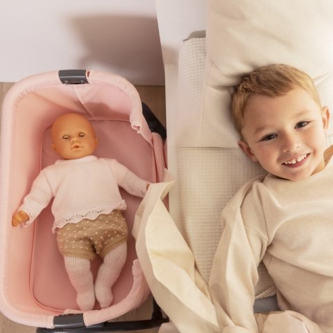 Smoby Łóżeczko Maxi-Cosi Quinny dla Lalek 38 cm ze Schowkiem i Regulacją Wysokości Smoby Łóżeczko Maxi-Cosi Quinny dla Lalek 38 cm ze Schowkiem i Regulacją Wysokości