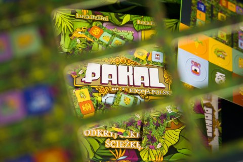 GRA PAKAL GRA PAKAL