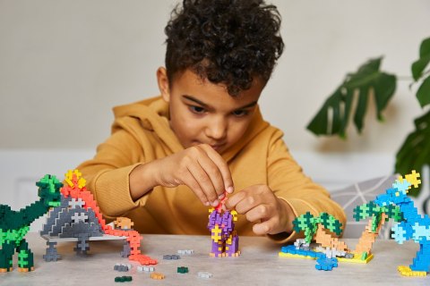PLUS-PLUS NAUCZ SIĘ BUDOWAĆ DINOZAURY - 500 ELEMENTÓW PLUS-PLUS NAUCZ SIĘ BUDOWAĆ DINOZAURY - 500 ELEMENTÓW
