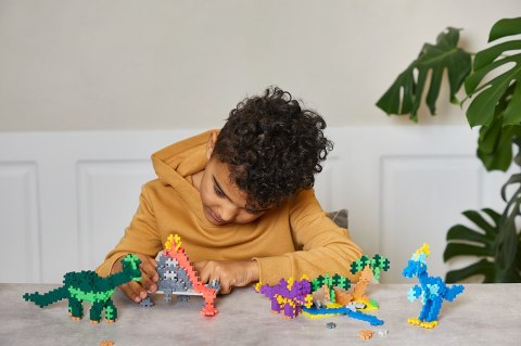 PLUS-PLUS NAUCZ SIĘ BUDOWAĆ DINOZAURY - 500 ELEMENTÓW PLUS-PLUS NAUCZ SIĘ BUDOWAĆ DINOZAURY - 500 ELEMENTÓW