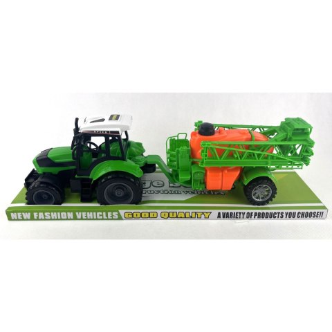 TRAKTOR Z PRZYCZEPĄ POD KLOSZEM TRAKTOR Z PRZYCZEPĄ POD KLOSZEM