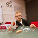 MONTESSORI ZABAWKA EDUKACYJNA KOSTKA PO KOSTCE - PISANIE 6 KOSTEK