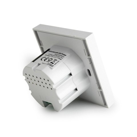 GNIAZDKO ELEKTRYCZNE +USB ŁADOWARKA 2xUSB 2.1A GNIAZDKO ELEKTRYCZNE +USB ŁADOWARKA 2xUSB 2.1A
